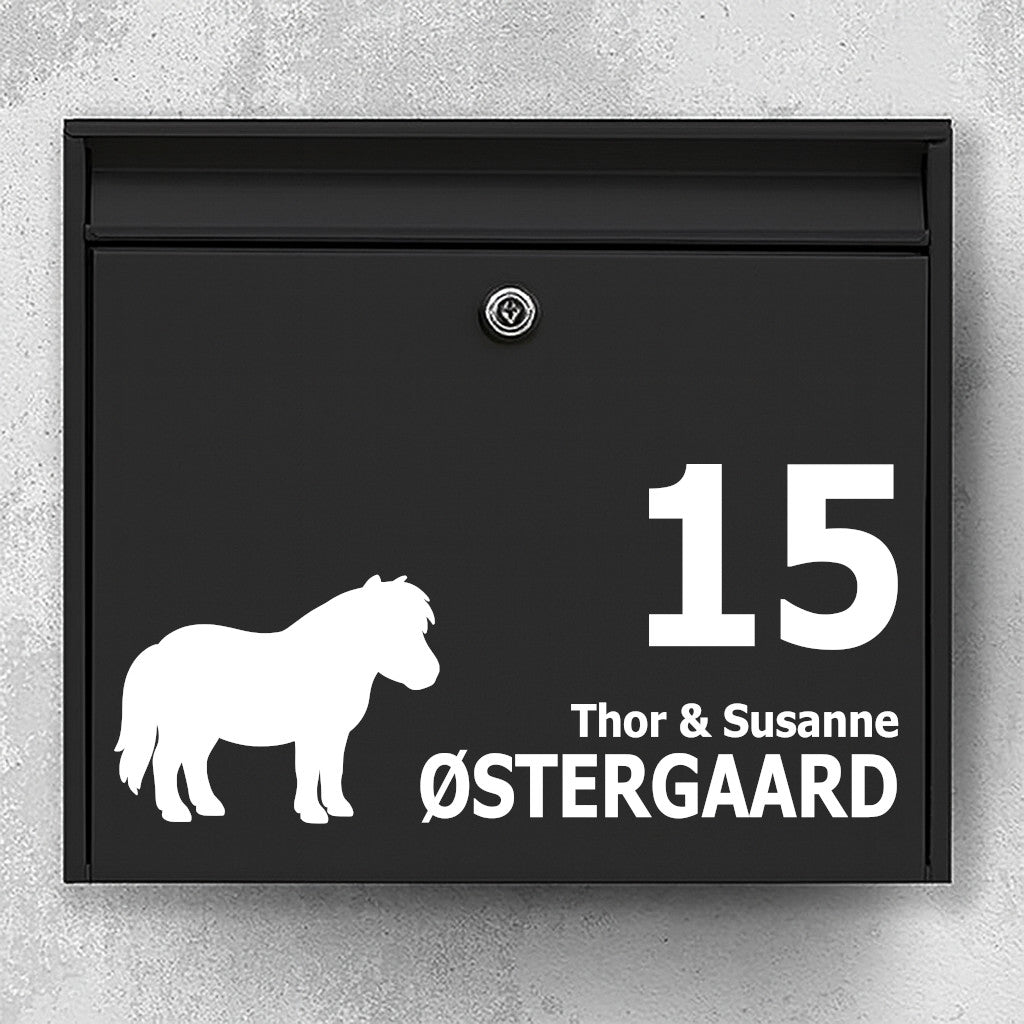 Briefkastenaufkleber mit Shetlandpony-Silhouette – personalisierbar mit Name und Hausnummer – wetterfestes Vinyl