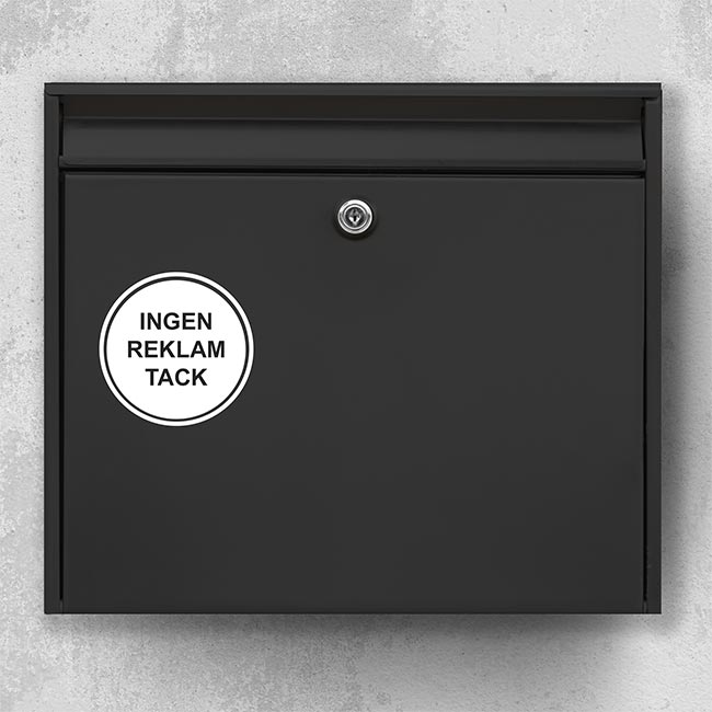 Briefkasten mit rundem „Bitte keine Werbung“-Schild – weißer Kreis auf schwarzer Tür, wetterfester Aufkleber