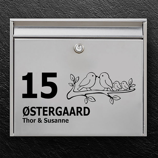 Namensschild für Briefkasten – Motiv mit Vogelfamilie auf einem Ast – personalisierbar mit Namen und Hausnummer – wetterfest