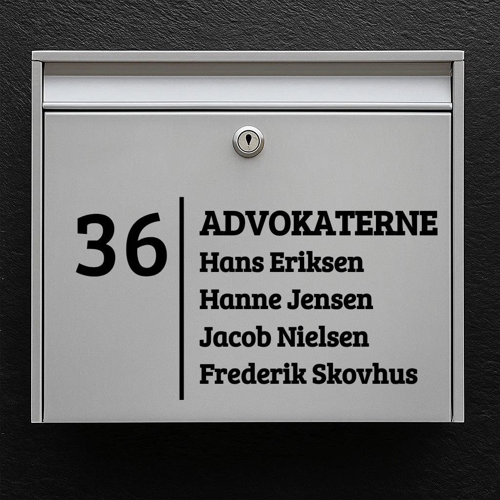Briefkastenaufkleber – Firmenname mit großer Zahl und Namensliste